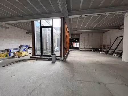 polyvalente handelsvloer met tuin - boomsesteenweg