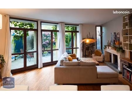 maison 8 pièces 150 m²