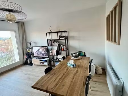 appartement t3 carces centre ville