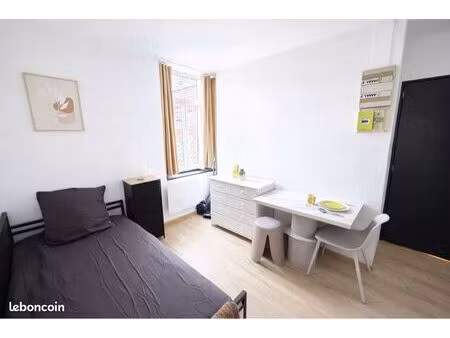 studio meublé 15m2 - hellemmes-lille - 2 min à pied du métro