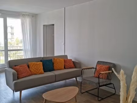 superbe t4 en bordure de forêt