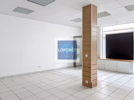 local commercial centre ville de montendre