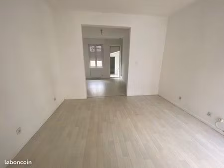 maison 5 pièces 81 m²