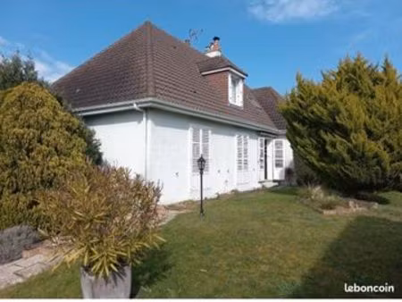 maison 9 pièces 151m2