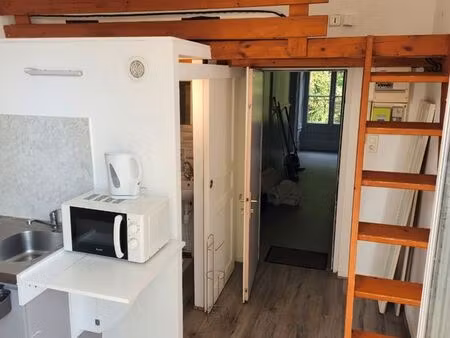 petit studio meublé à beure