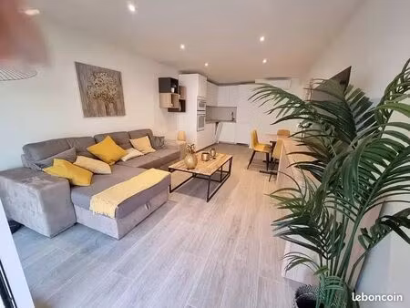 ensoleillé appart 3 pièces (y3)