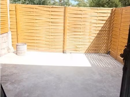 appartement terrasse rénové à neuf