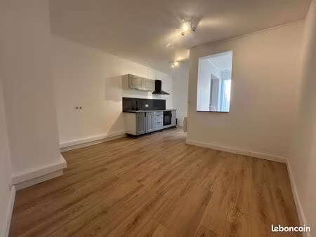 appartement 1 pièce 27 m²