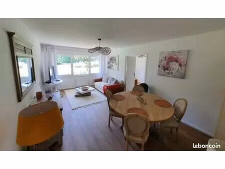 maison meublée 2 chambres + bureau + garage