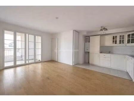 vente appartement 2 pièces 46 m2 à serris