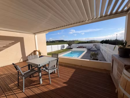 vente maison 5 pièces 102.63 m² à castres (81100)  250 000 €