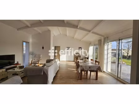 vente maison 6 pièces 123.81 m² à villiers-en-plaine (79160)  256 000 €