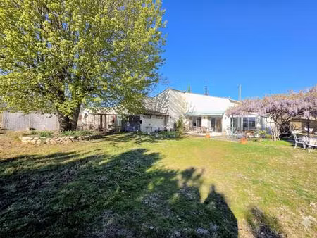villeneuve  propriété de 180 m² + dépendances avec maison principale  t2 indépendant et gr