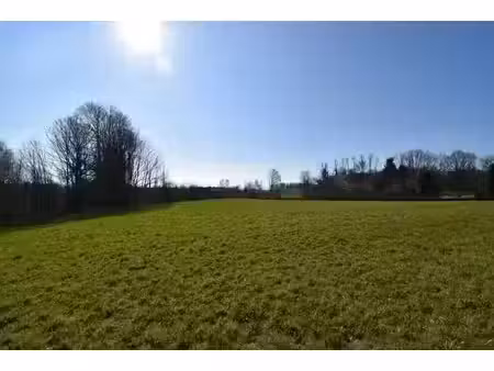 terrain à bâtir de 0 pièces principales