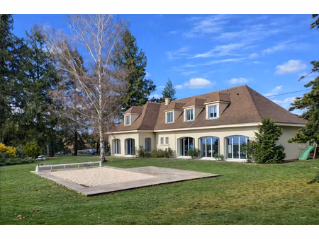 villa saint-galmier 8 pièce(s) 250 m2