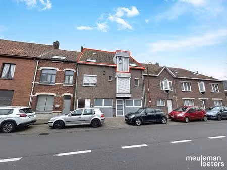 lichtrijk appartement met drie slaapkamers