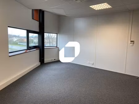 location bureau merignac 33700
