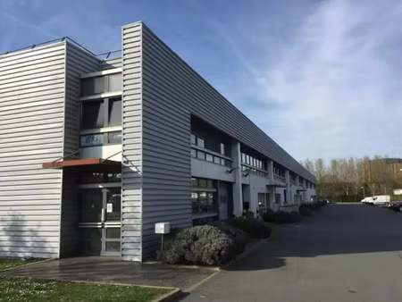 location bureau trappes 78190