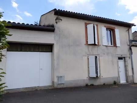 location maison 4 pièces 117 m² à burlats (81100)