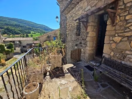 vente maison 3 pièces 142 m² méailles (04240)