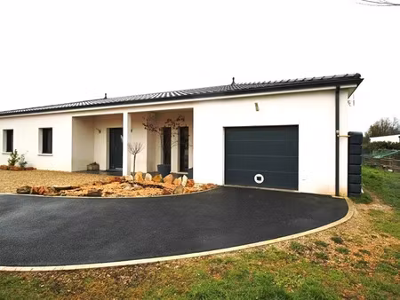 vente maison 5 pièces 125 m² à nouaillé-maupertuis (86340)  336 000 €