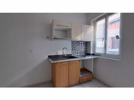 location appartement 1 pièce 23 m² à villefranche-de-lauragais (31290)