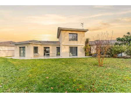 vente maison 5 pièces 178 m² venerque (31810)