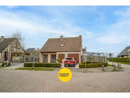 huis te koop in oudenburg met 3 slaapkamers