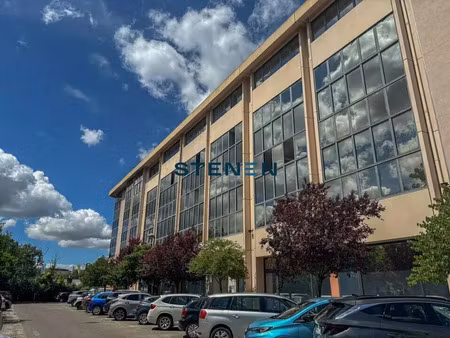 location - bureaux - 80 m² - aix en provence