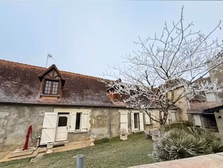 maison de 5 pièces de 170 m² à cussay
