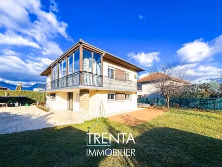 maison de 200 m² comprenant 3 chambres sur la commune d'echirolles