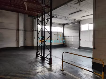 a louer 1 418 m2 de locaux d'activités situé à bonneuil-sur-marne