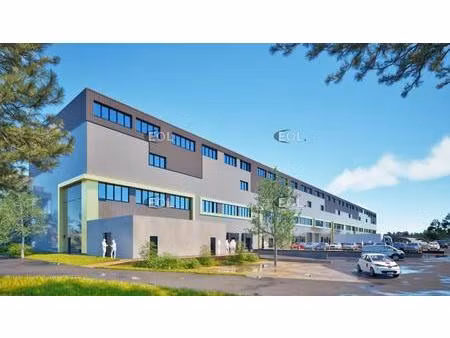a louer cellules d'activités/logistiques dans un immeuble neuf à gonesse (95)