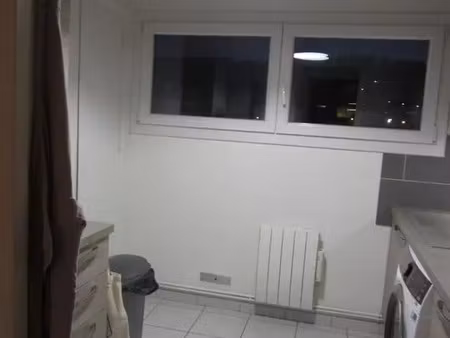 location appartement 4 pièces 75 m² à elbeuf (76500)