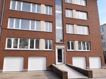 commercieel te koop in berchem