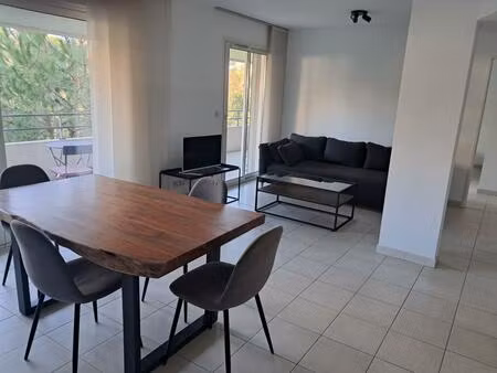 location appartement 2 pièces 54 m² à antibes (06600)