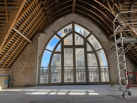 location bureau 2462 m² à tours (37000)