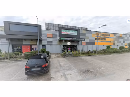 local commercial 568m² - zac ecole valentin