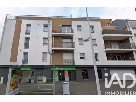 location appartement 2 pièces 44 m² à rezé (44400)