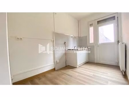 appartement t2 en rdc proximité gare de douai