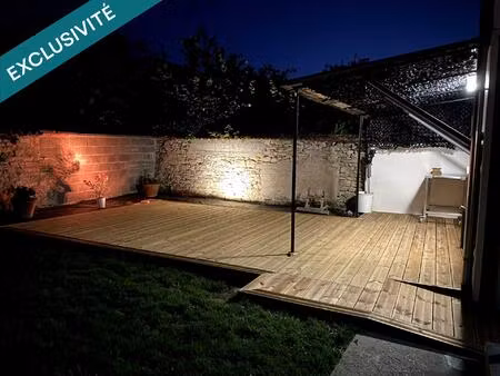 maison 172 m² 7 pièces 4 chambres 2500 mètres carrés de terrain et un hangar en dur 65 m2 