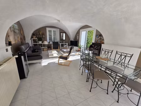 vente maison 5 pièces 242 m² à montelimar (26200)  520 000 €