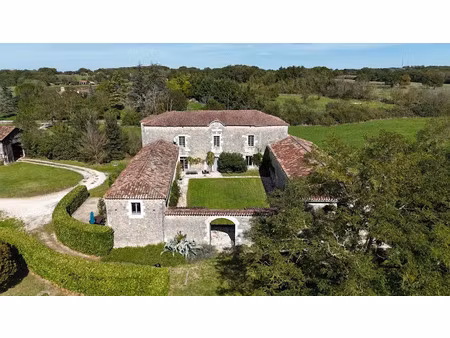 vente maison 21 pièces 600 m² à mauroux (46700)  1 190 000 €