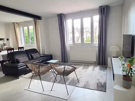 vente maison 7 pièces 151 m² à rueil-malmaison (92500)  940 000 €