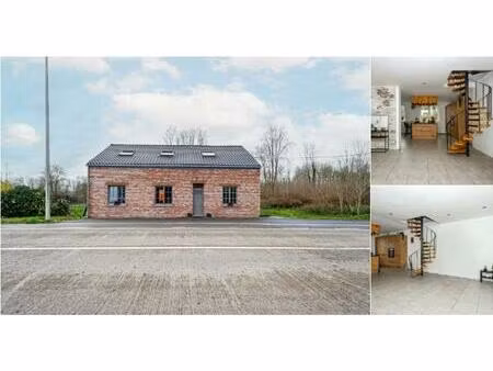 maison à vendre avec terrasse et jardin   ciply (vbd79854)