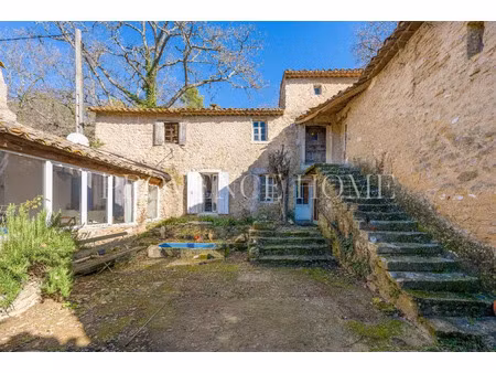 vente propriété 6 pièces 150 m² à oppède (84580)  650 000 €