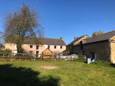 lanrelas - longère avec 1 hectare  dépendances  bâtiment agricole