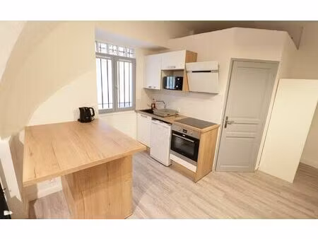 location appartement  31.43 m² t-1 à la ciotat  650 €