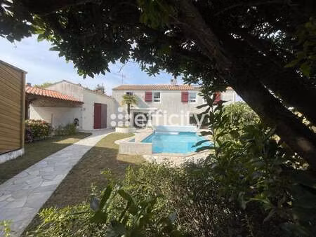 vente longère et corps de ferme piscine à saint-benoist-sur-mer (85540) : à vendre piscine