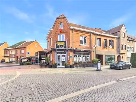 commerce avec appartement